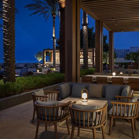 Palace Beach Resort 푸자이라 외부 사진 The Westin Athens
